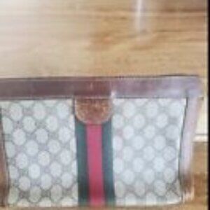 Vintage GUCCI Rare Sherry Line Leather Clutch Purse Wallet Bag Lined Pockets